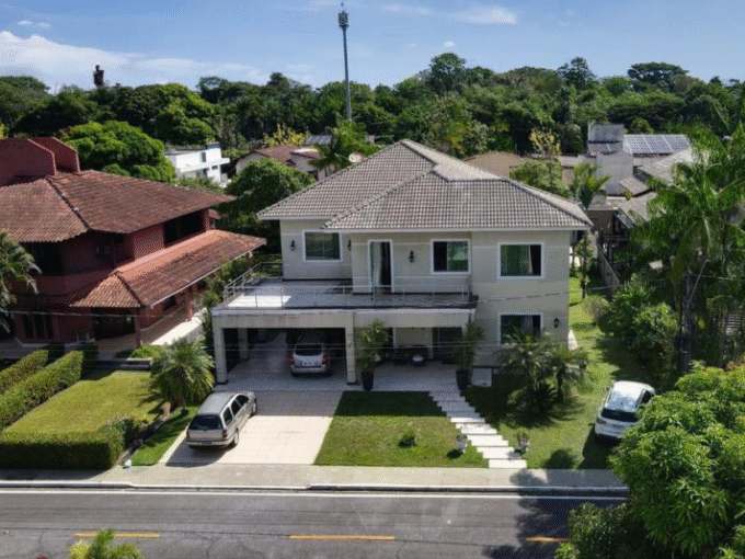 Casa com ótima localização em condomínio fechado para a COP30